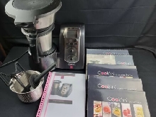 Robot cook'in guy demarle (comme Thermomix) + accessoires + 8 livres (D685)